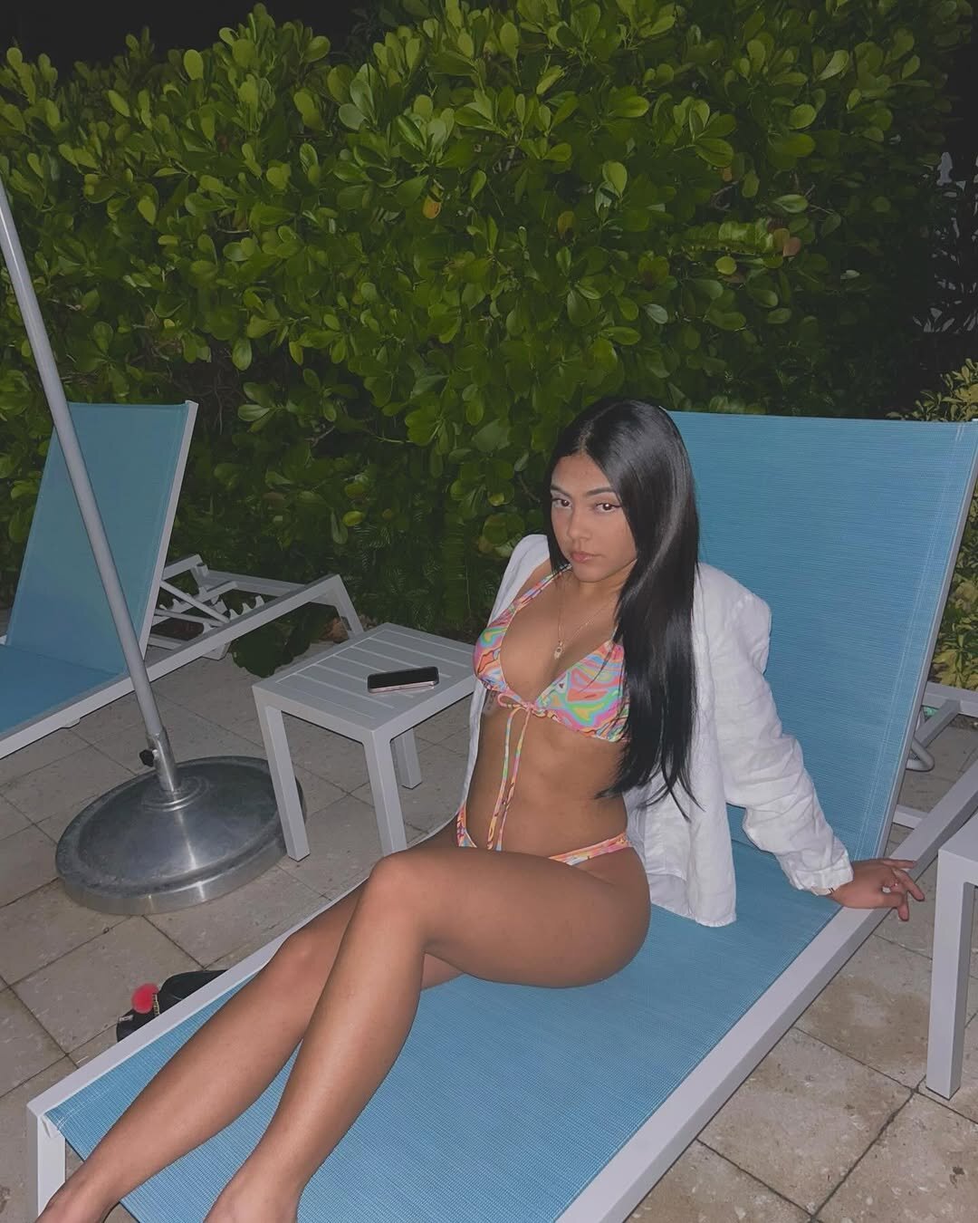 Daniela Duarte - Poolside